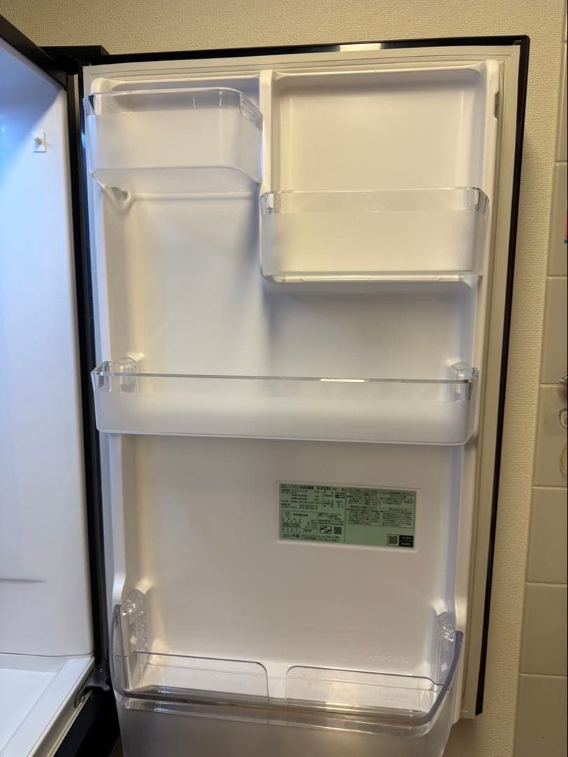 日立ノンフロン冷凍冷蔵庫　315L R-V32SV（K）2023年製　右開き