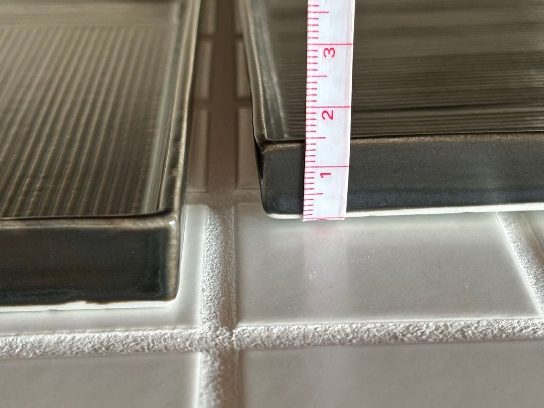 波佐見 【一真窯】 手彫スクエア 28cm （黒）2枚