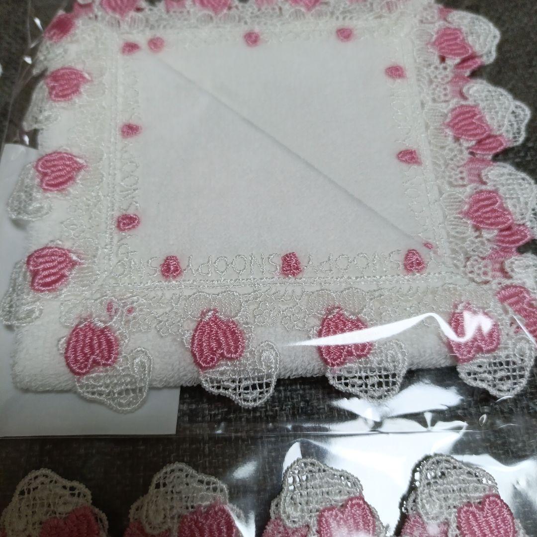 ✴新品未開封✴スヌーピー in 銀2025✴近沢レース✴ハンカチ✴4枚セット✴