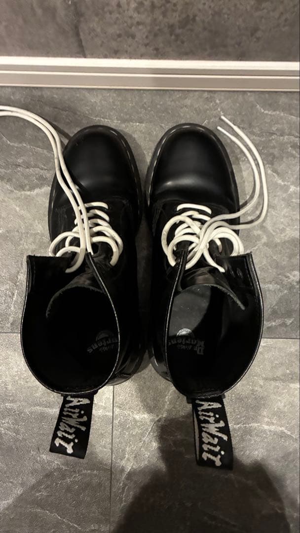 ドクターマーチン8ホール ブーツ ホワイトステッチ　UK8