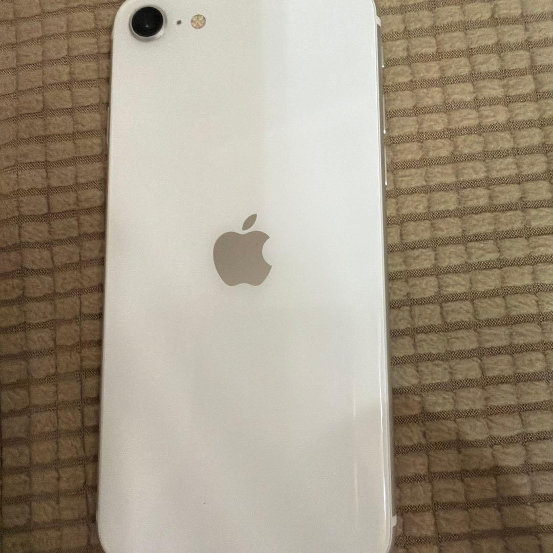 iPhone SE2 ホワイト　64