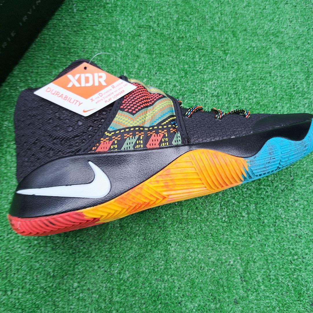 Nike Kyrie バスケットボールシューズ