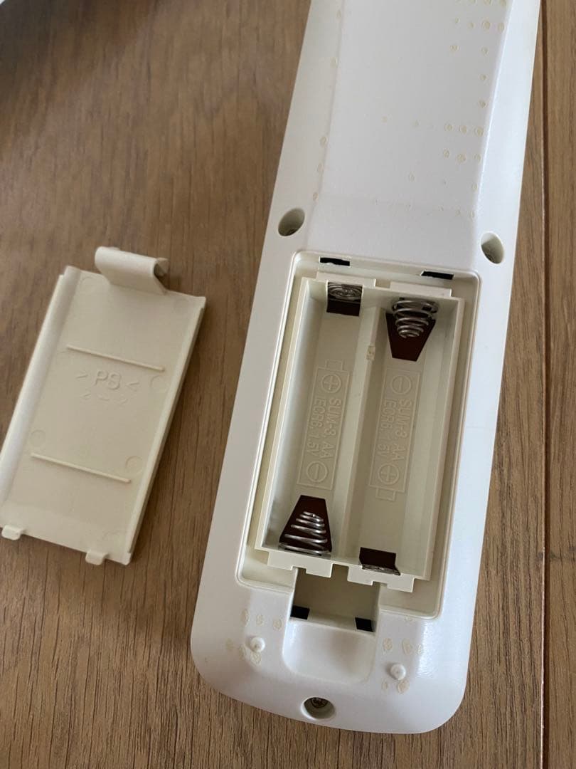 EPSON DREAMIOプロジェクター EMP-TWD3