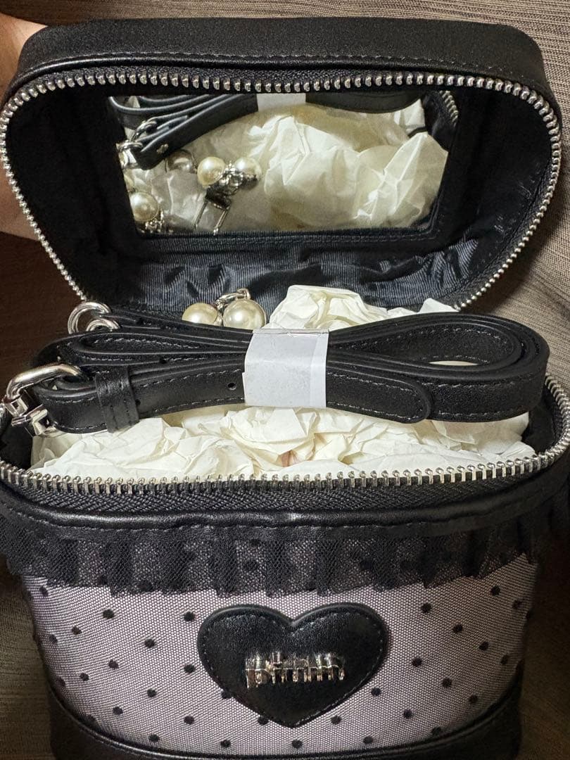 pium ハートドットチュールバニティ ブラック×ピンク