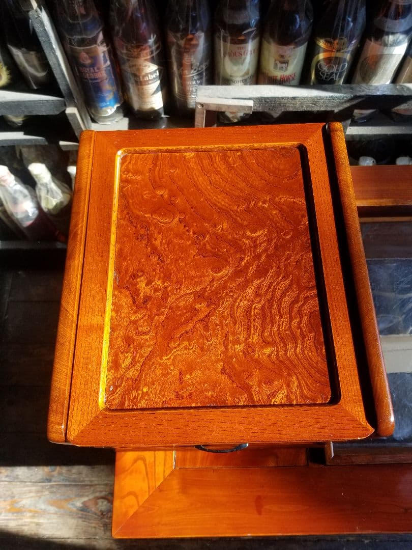 指物　細工　欅　瘤杢　組木　小引出し　鏡台　ミニ　チェスト　小物入れ　花台