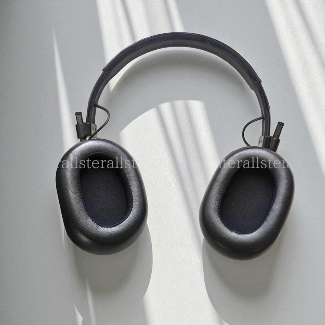 新品 未使用 レア セリーヌ ヘッドフォン 入手困難 ブラック