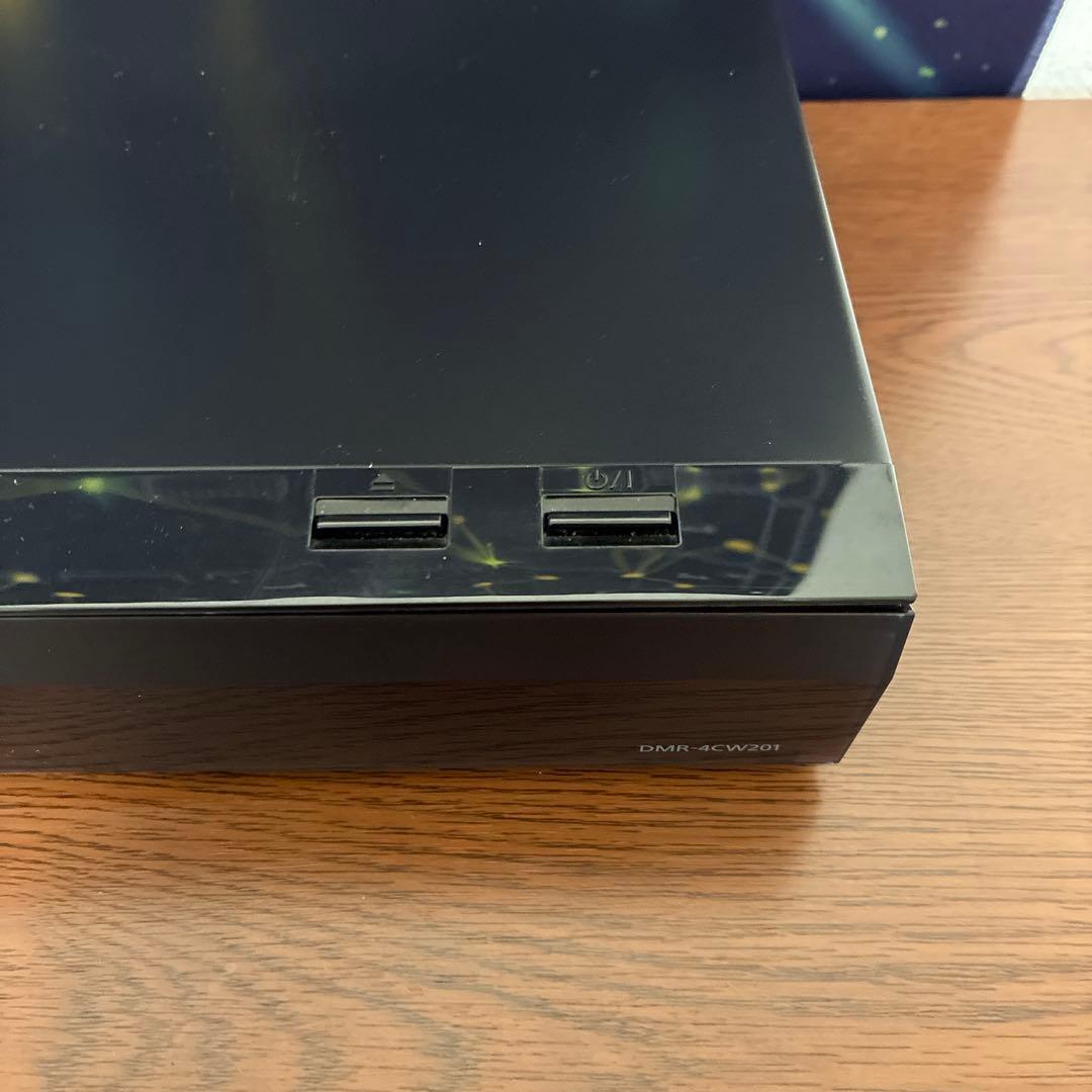 Panasonic ブルーレイディスクレコーダー【DMR-4CW201】