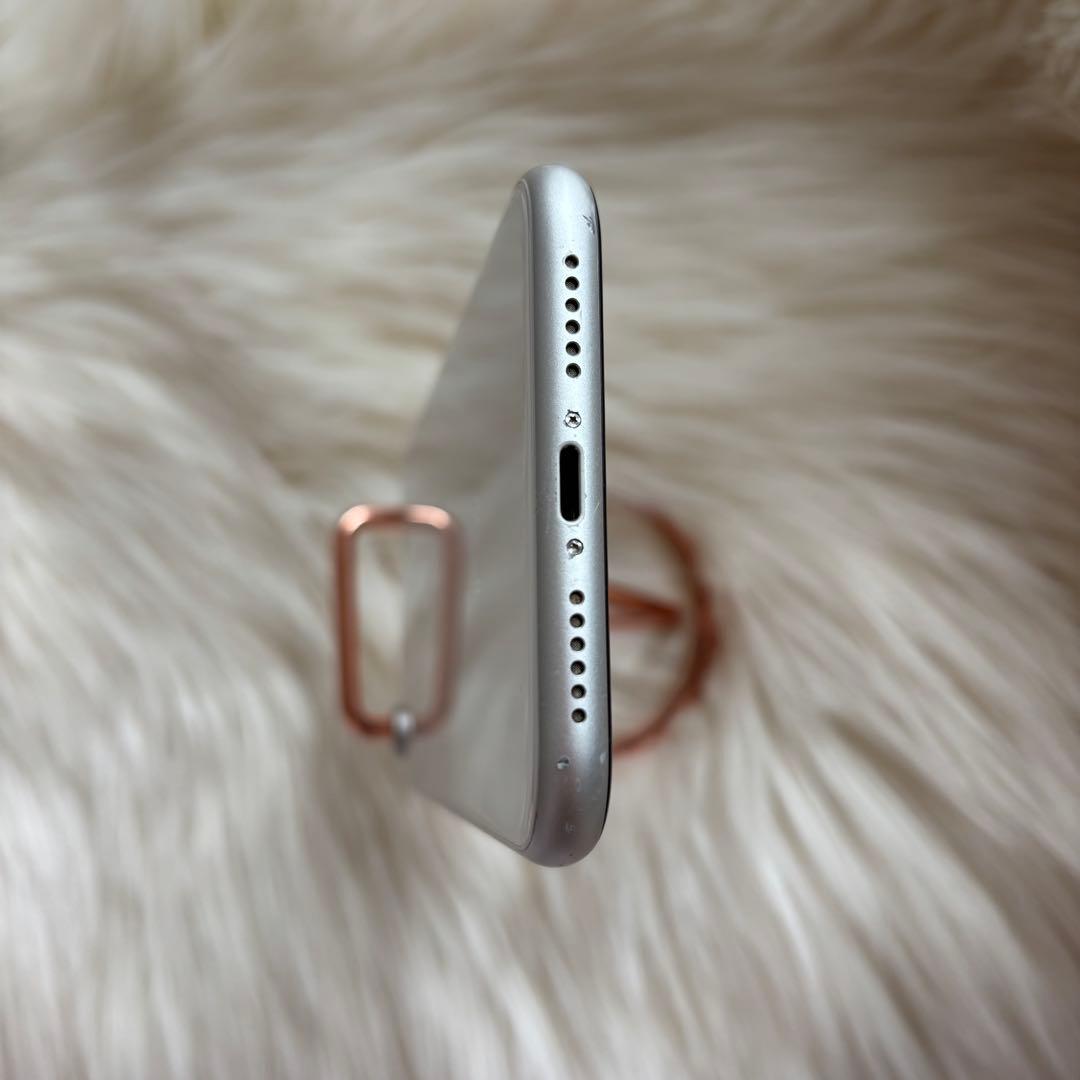 美品 Apple iPhone XR ホワイト SIMフリー 即発送可能