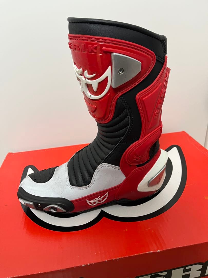 BERIK バイク用ブーツ 黒/赤/白