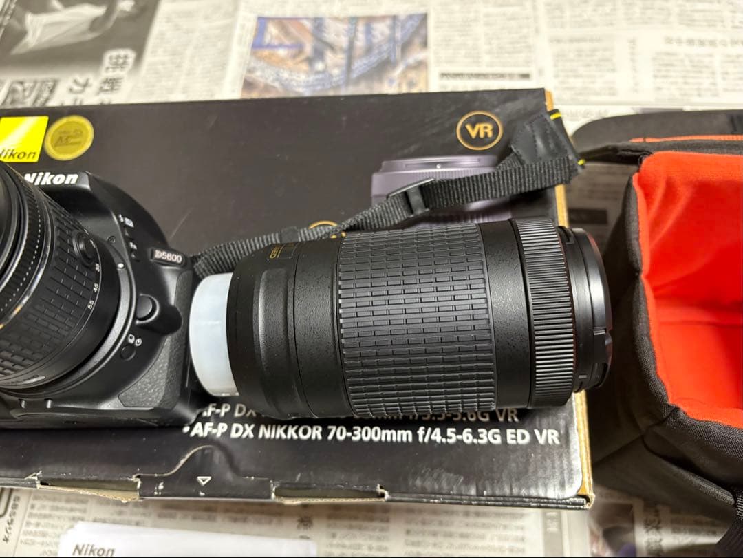 美品　Nikon D5600 18-55mm & 70-300mm VR Kit