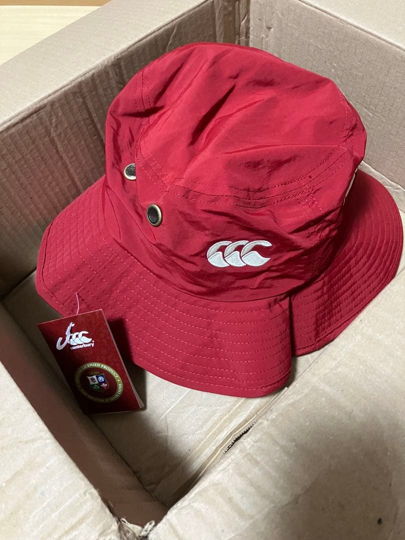 日本未発売⭐︎新品未使用⭐︎ カンタベリー　ライオンズ バケットハット 帽子　赤