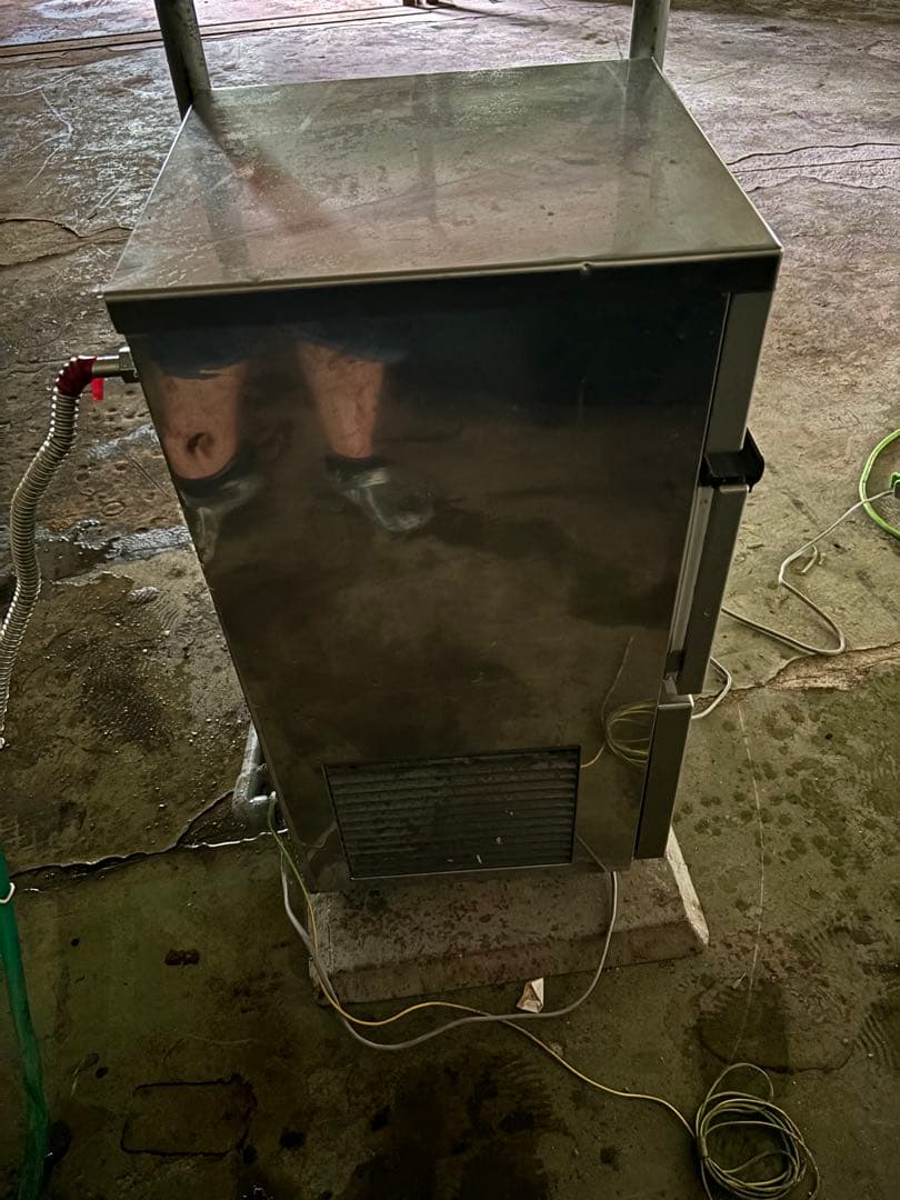 ホシザキ全自動製氷機　IM-25L 現状品