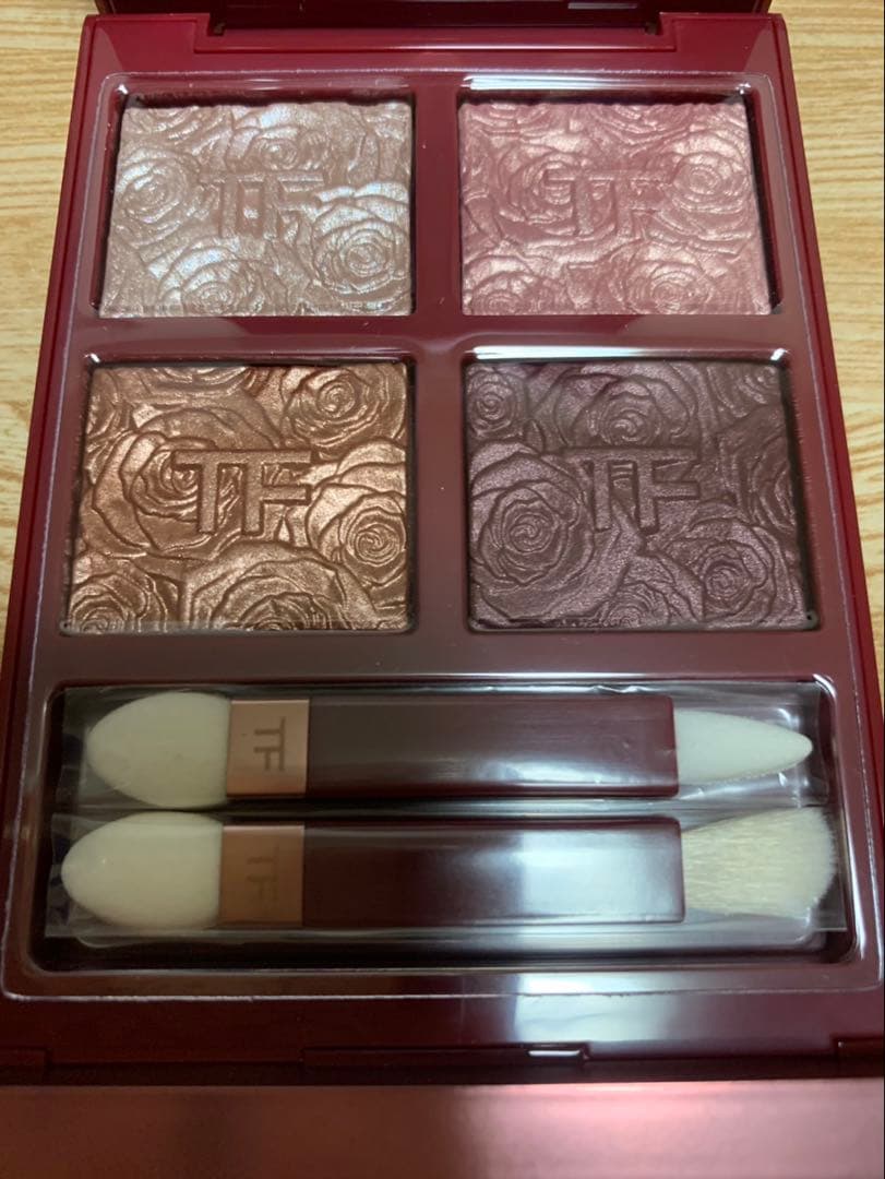 TOM FORD アイカラークォード 01RE ローズエクスポーズド