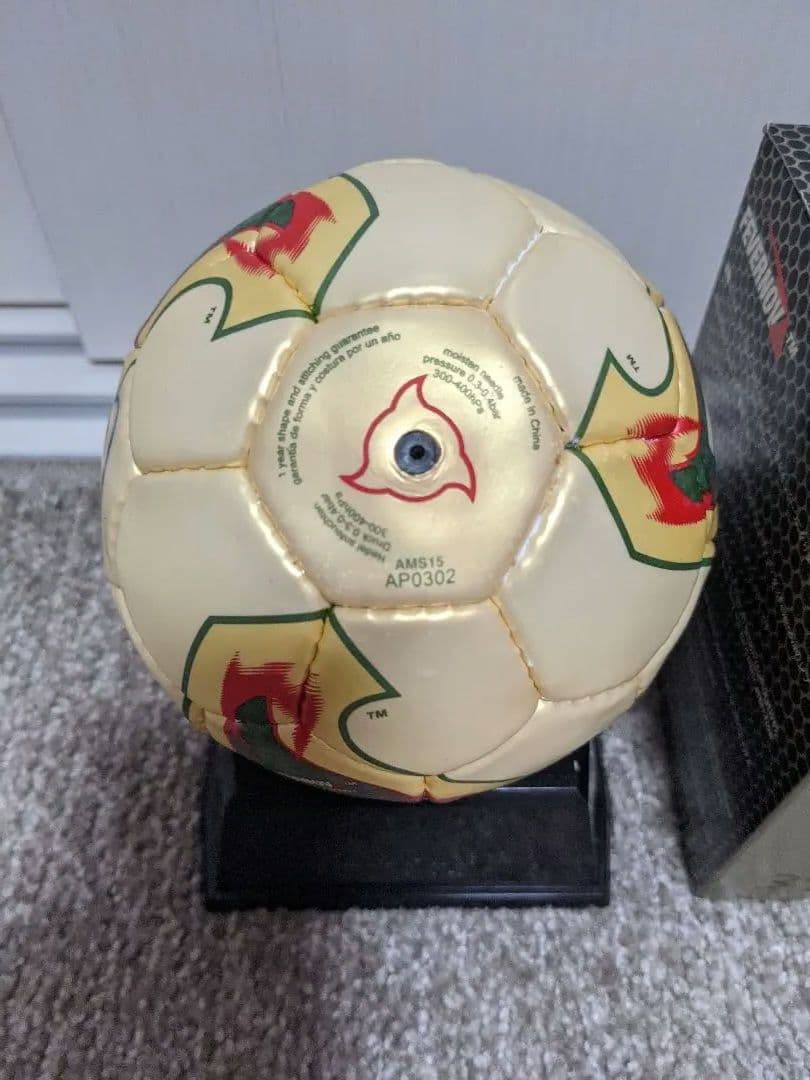 中村俊輔サインボール★アディダスFIFAワールドカップ公式サッカーボール