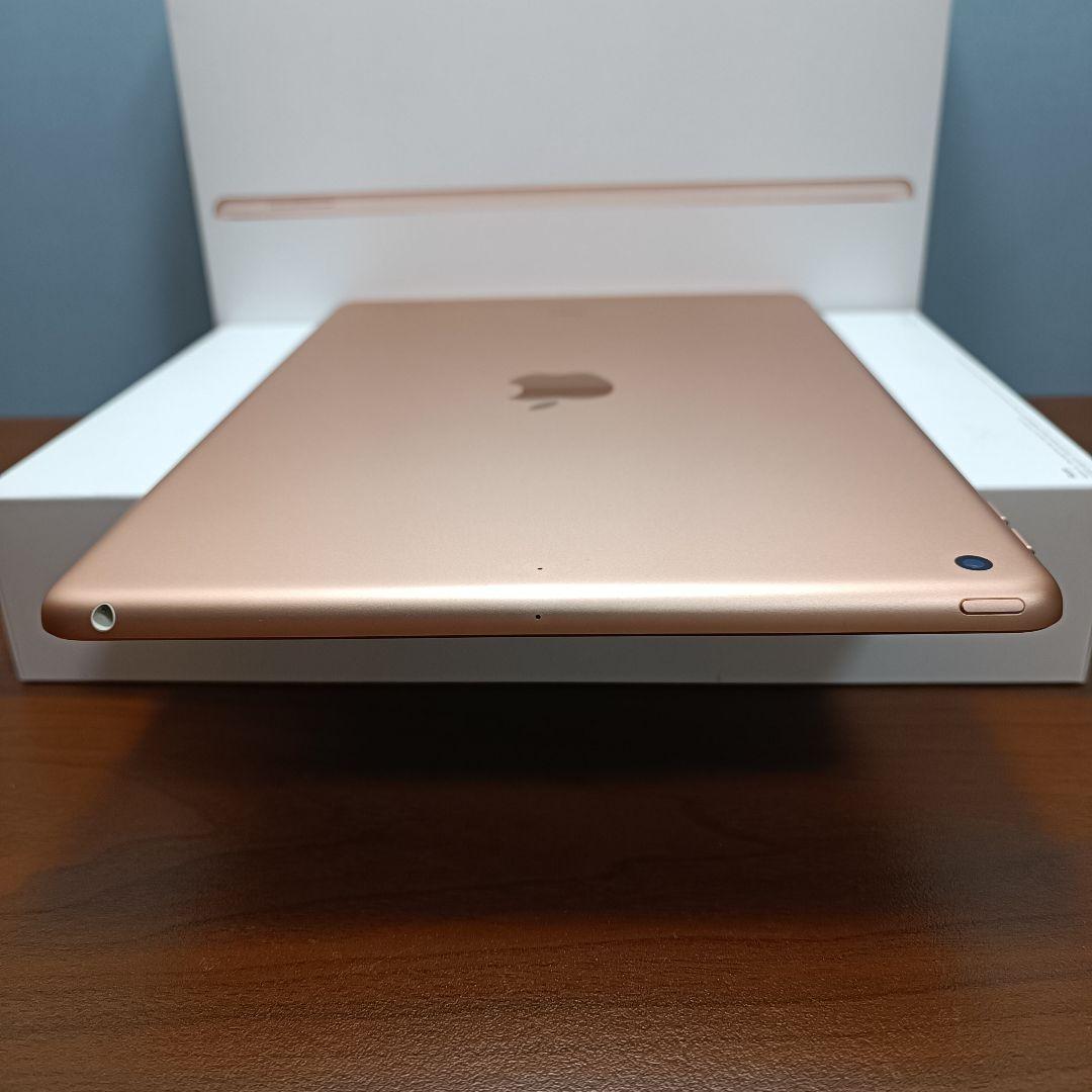 (美品) iPad 10.2 第8世代 WiFi 128GB キーボード付き