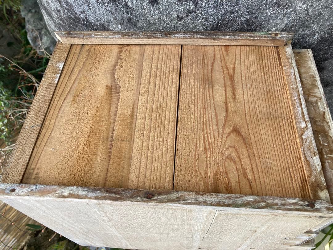 京都　素敵なアンティーク家具　木製　3段引き出し　ちいさな箪笥 小物入れなどに