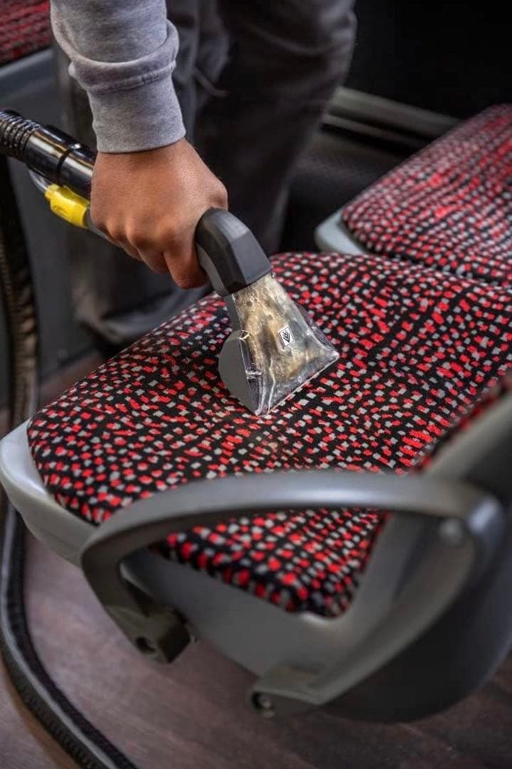 【未使用】ケルヒャー 業務用カーペットリンスクリーナー Puzzi 8/1 C