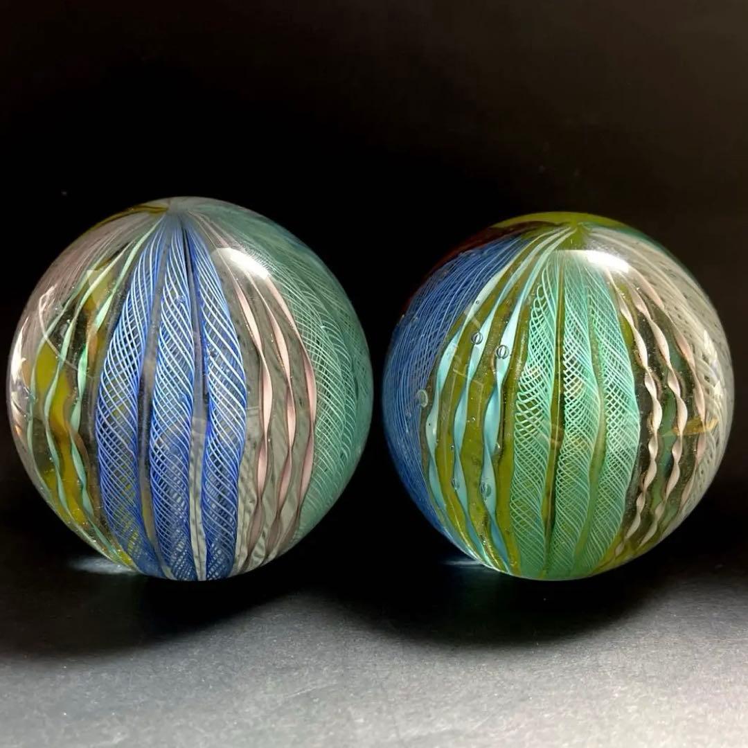 ベネチアングラス　MURANOムラノ　ガラスペーパーウェイト２個セット