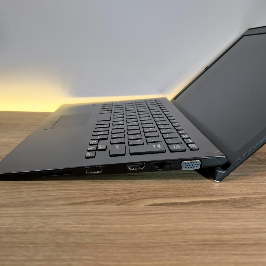 VAIOProの希少な最上位i7＋指紋認証すぐ使えるオフィス付きノートwin11