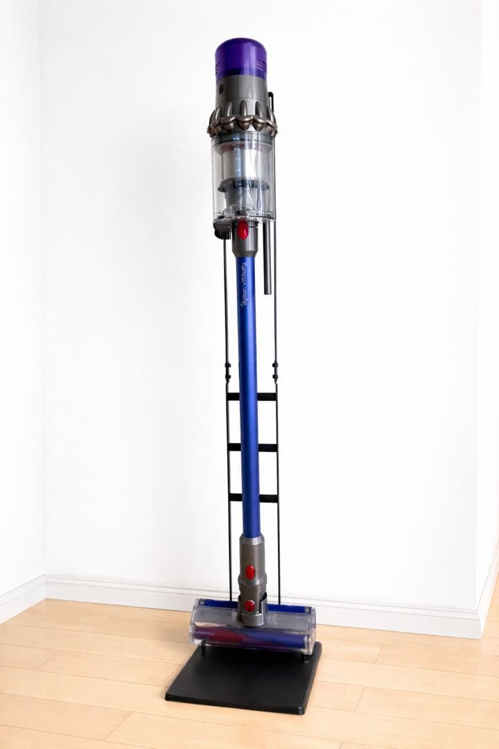 ダイソン dyson V11 fluffy SV14掃除機（ジャンク品）