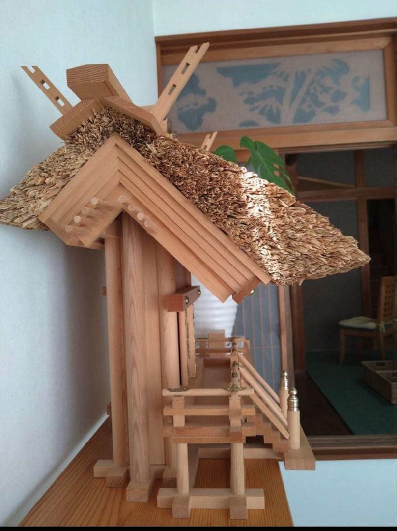 ★ 伊勢神宮の御社殿と同じ様式の茅葺神棚★