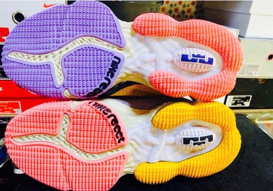 レブロン バスケットボールシューズ マルチカラー