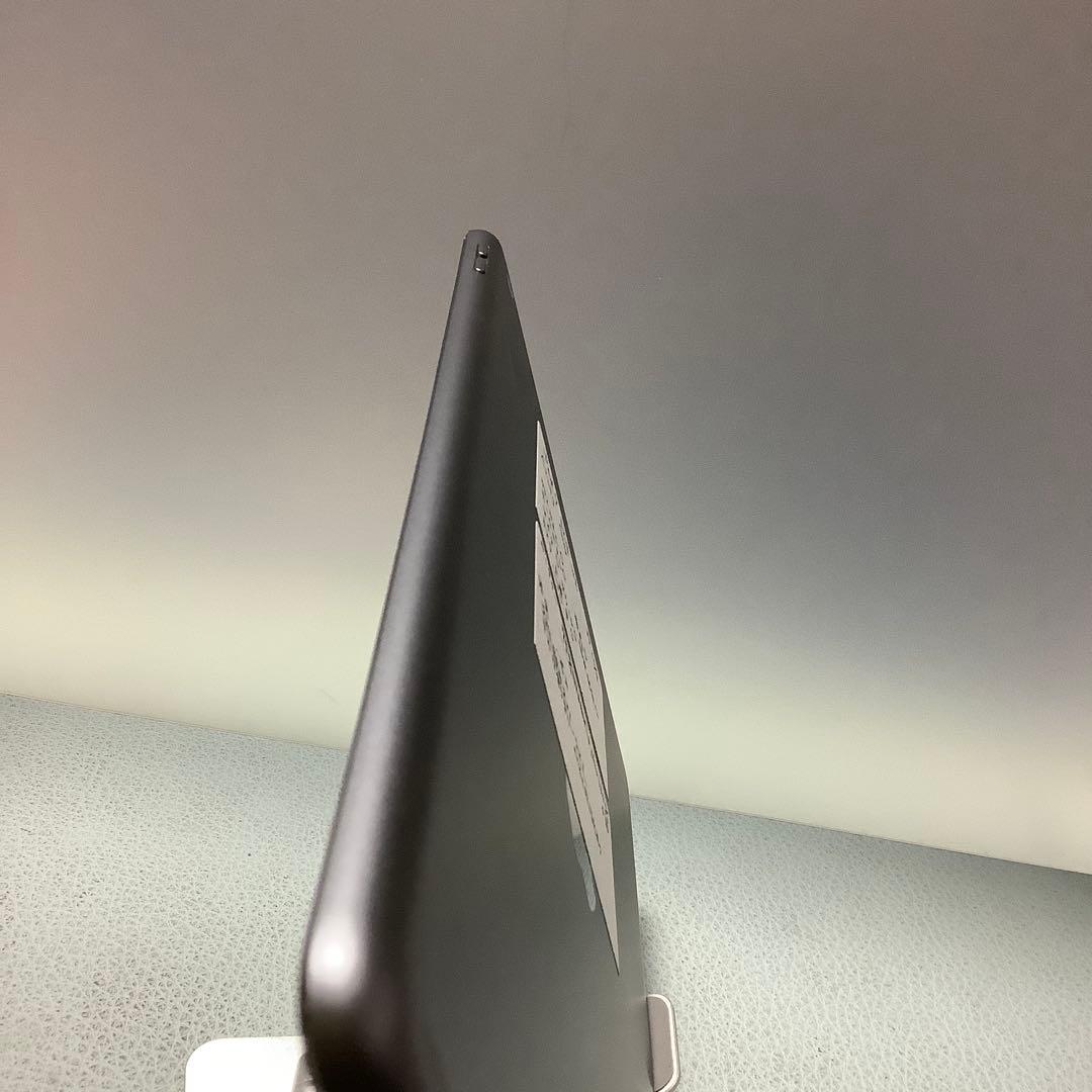 iPad 7世代32G wifi Gray バッテリー100%