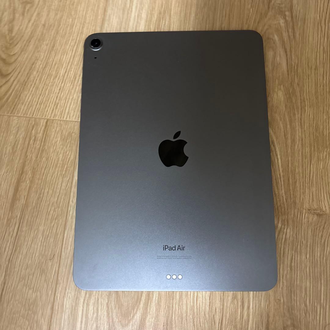 iPad Air 第5世代　スペースグレイ 本体