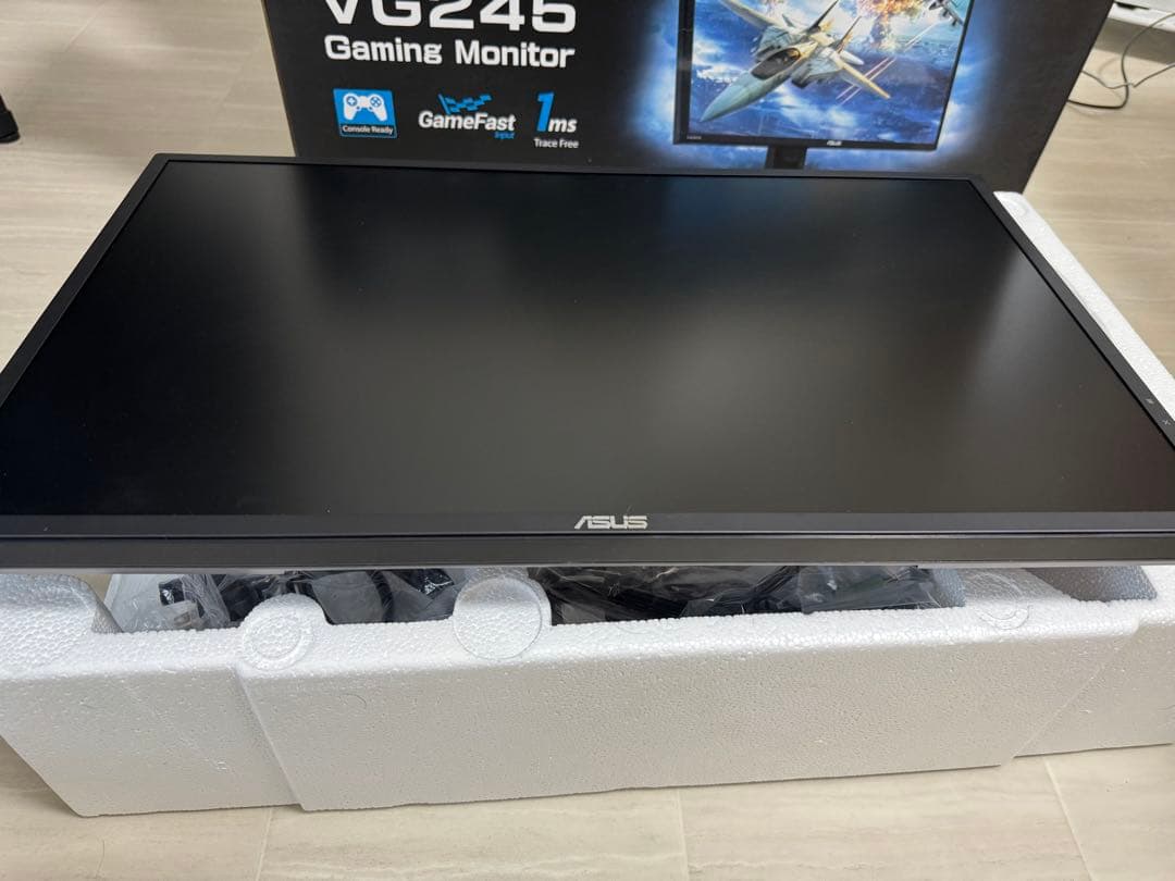 はっぴーらすかる ASUS VG245H