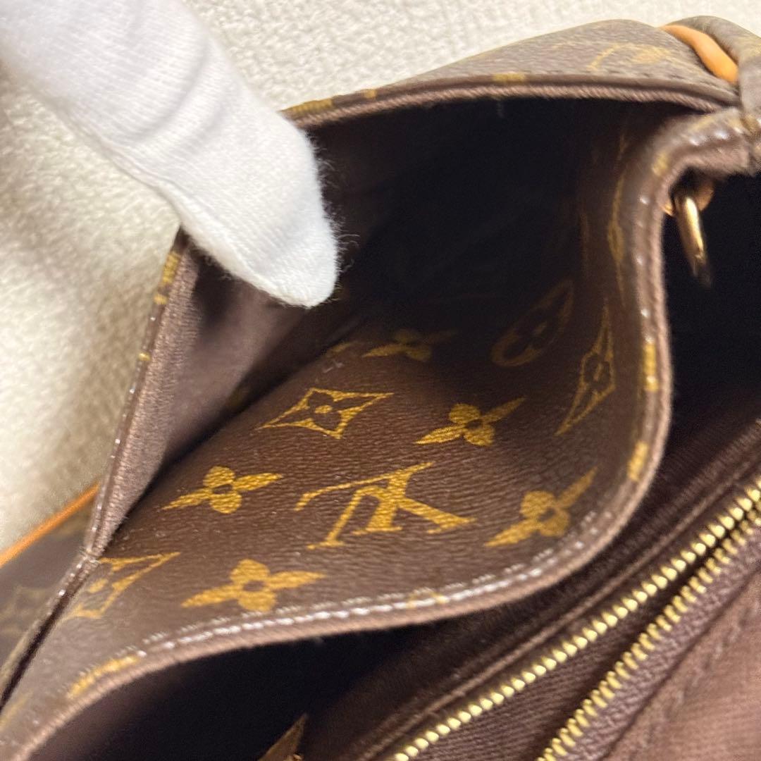 LOUIS VUITTON メニルモンタンPM ショルダーバッグ　モノグラム