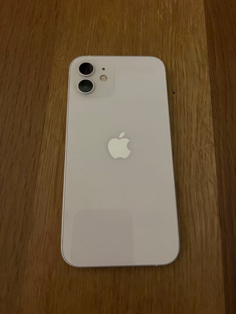 美品 iPhone 12 ホワイト 128GB 本体 アイフォーン 箱付き