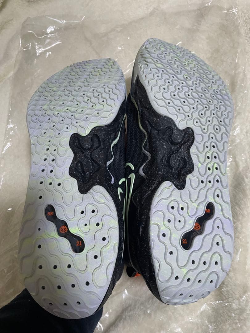 新品未使用！NIKE AIR ZOOM G.T. RUN ナイキ 27cm