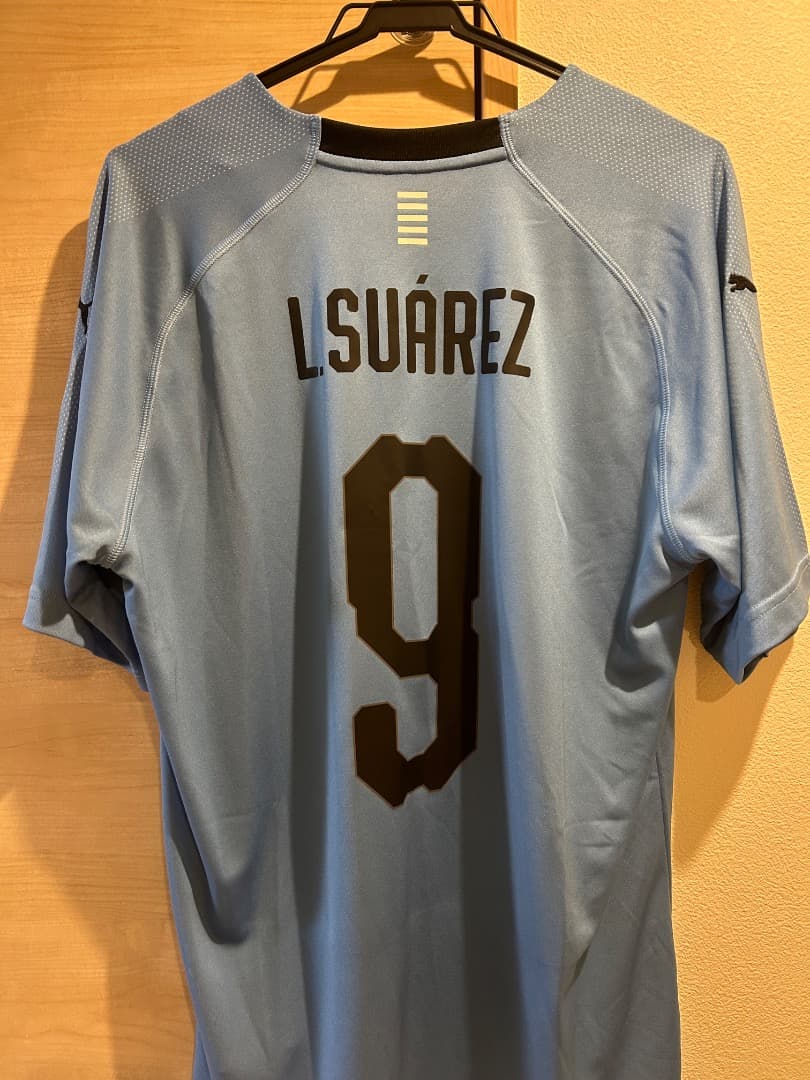 PUMA サッカーウェア L. SUÁREZ 9