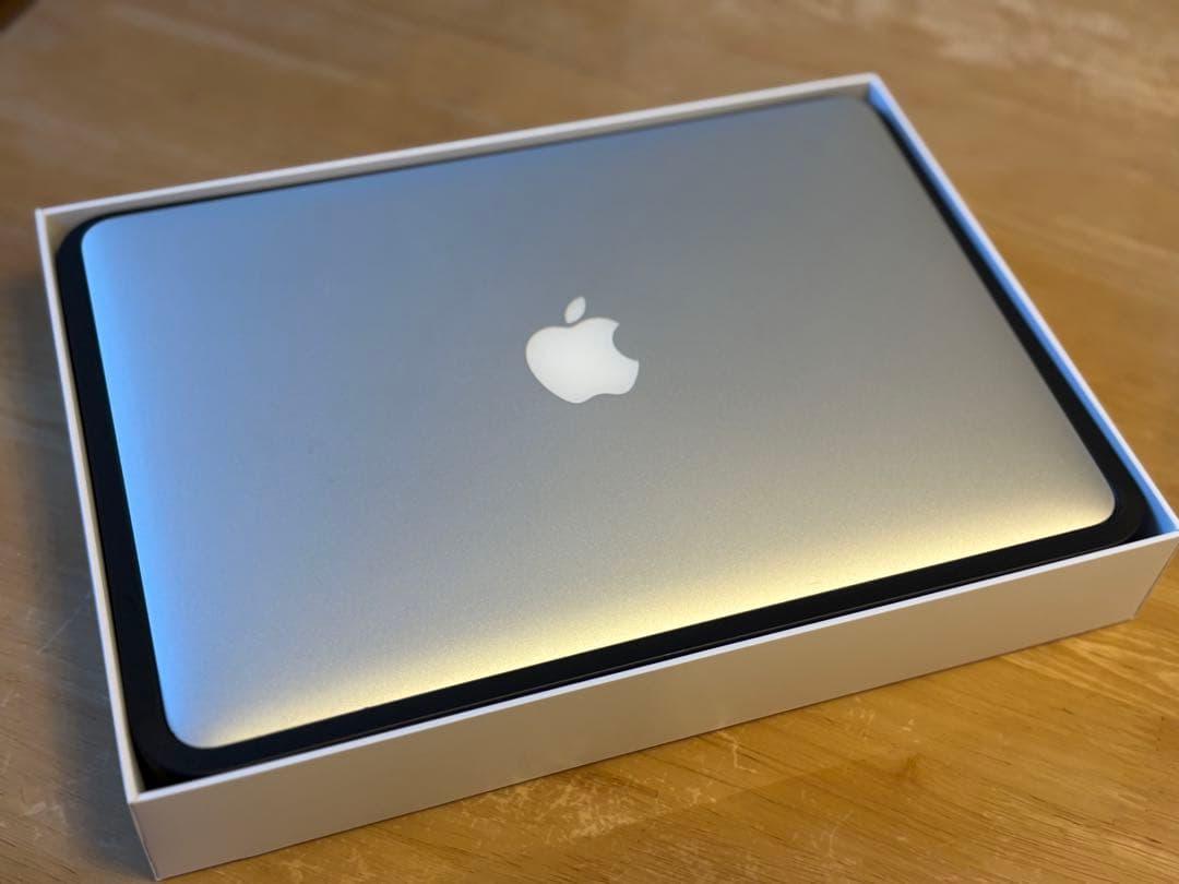 Apple MacBook Pro シルバー 本体