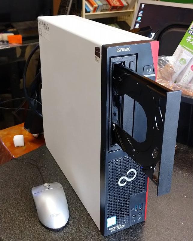 富士通 ESPRIMO D586/M Core i7