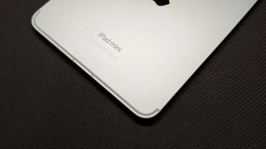 iPad mini A17Pro 128GB cellular 極美品