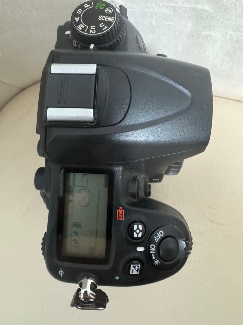 Nikon D7000 デジタル一眼レフ