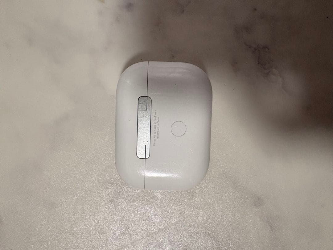 AirPods右耳本体のみ