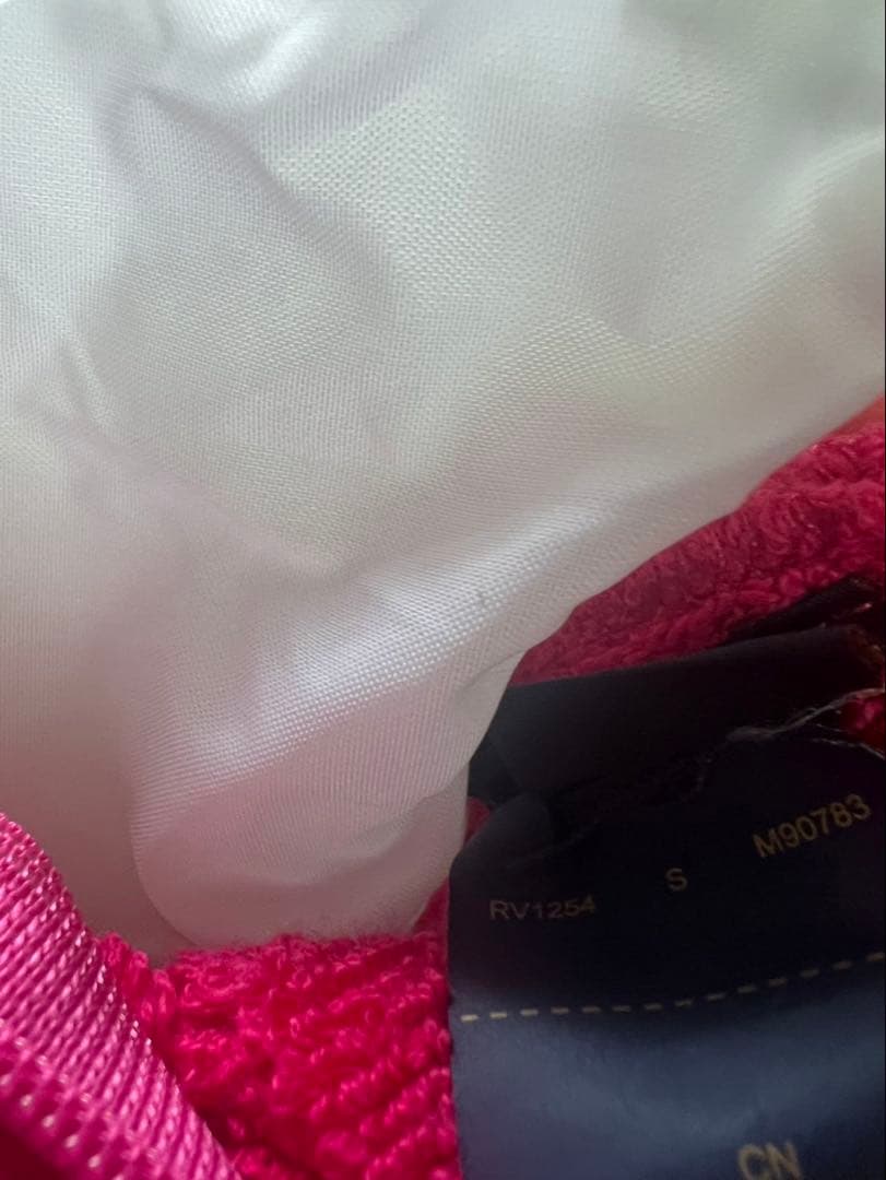 LOUIS VUITTON クッション・LV バケーション　 ピンク