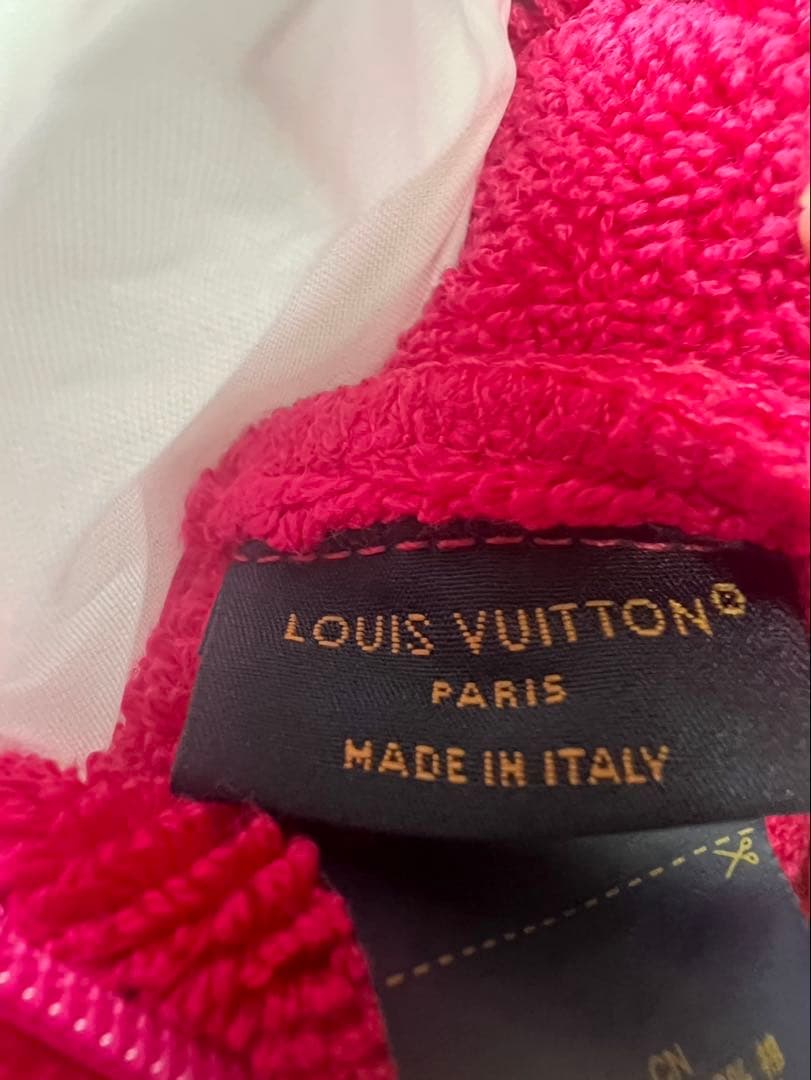 LOUIS VUITTON クッション・LV バケーション　 ピンク