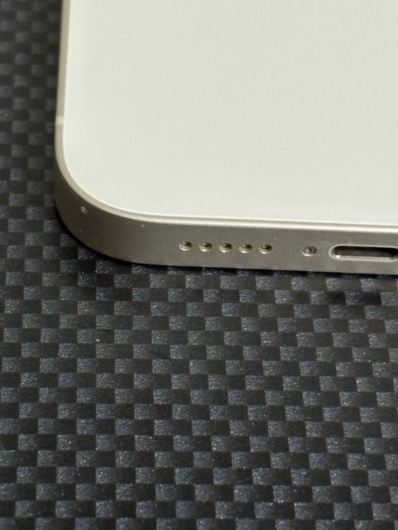 iPhone 14本体　SIMフリー