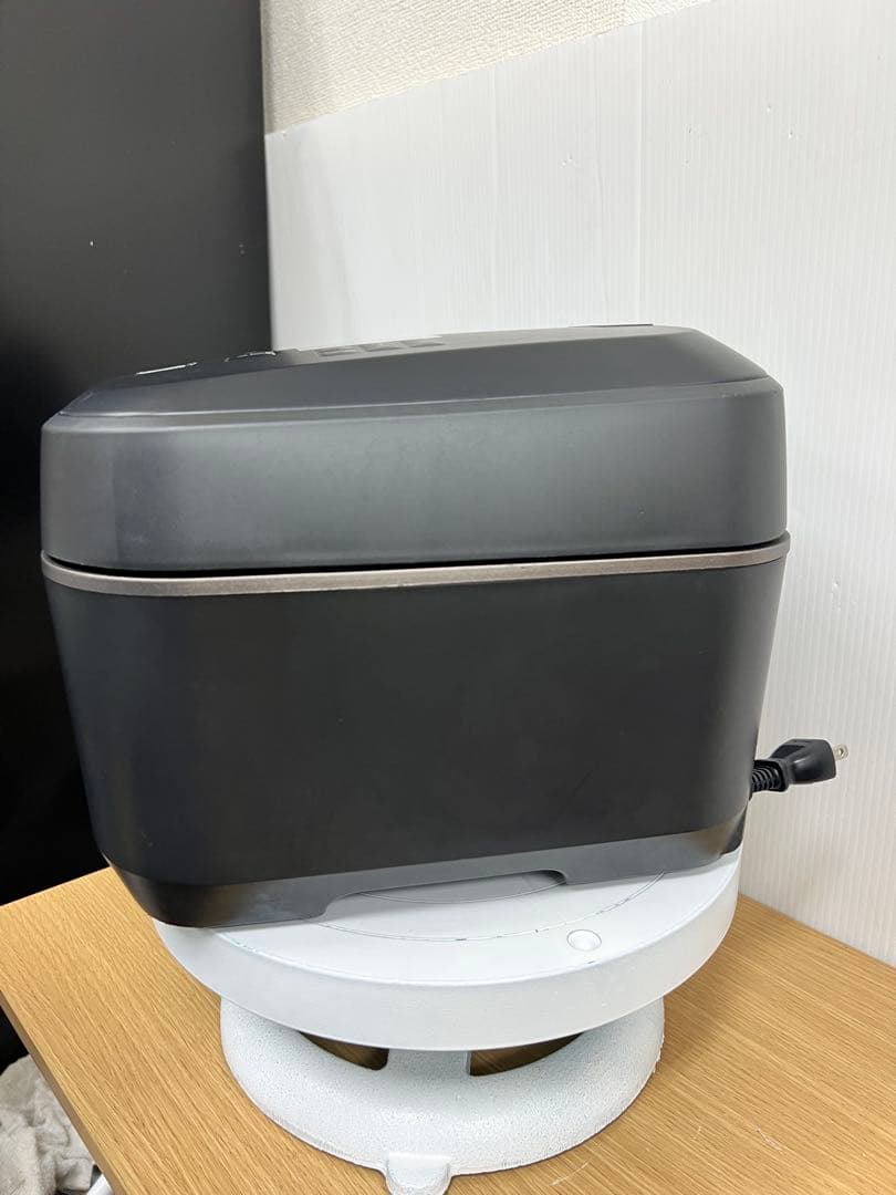 HITACHI 圧力IH炊飯器 RZ-W100EM 2022年製