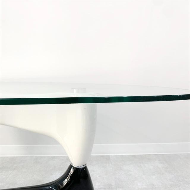 モダンコーヒーテーブル（イサムノグチリプロダクト品）