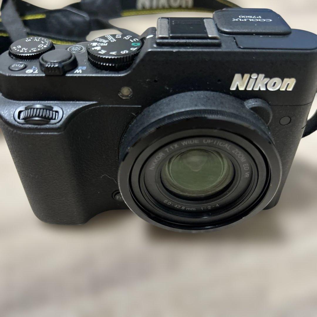 デジタルカメラ Nikon COOLPIX P7800