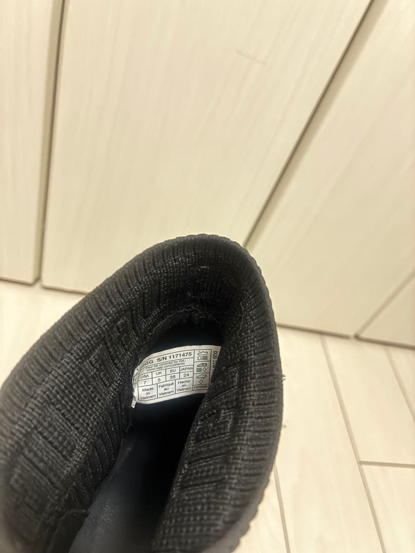 UGG Moxy Chelsra （モクシーチェルシー）24cm