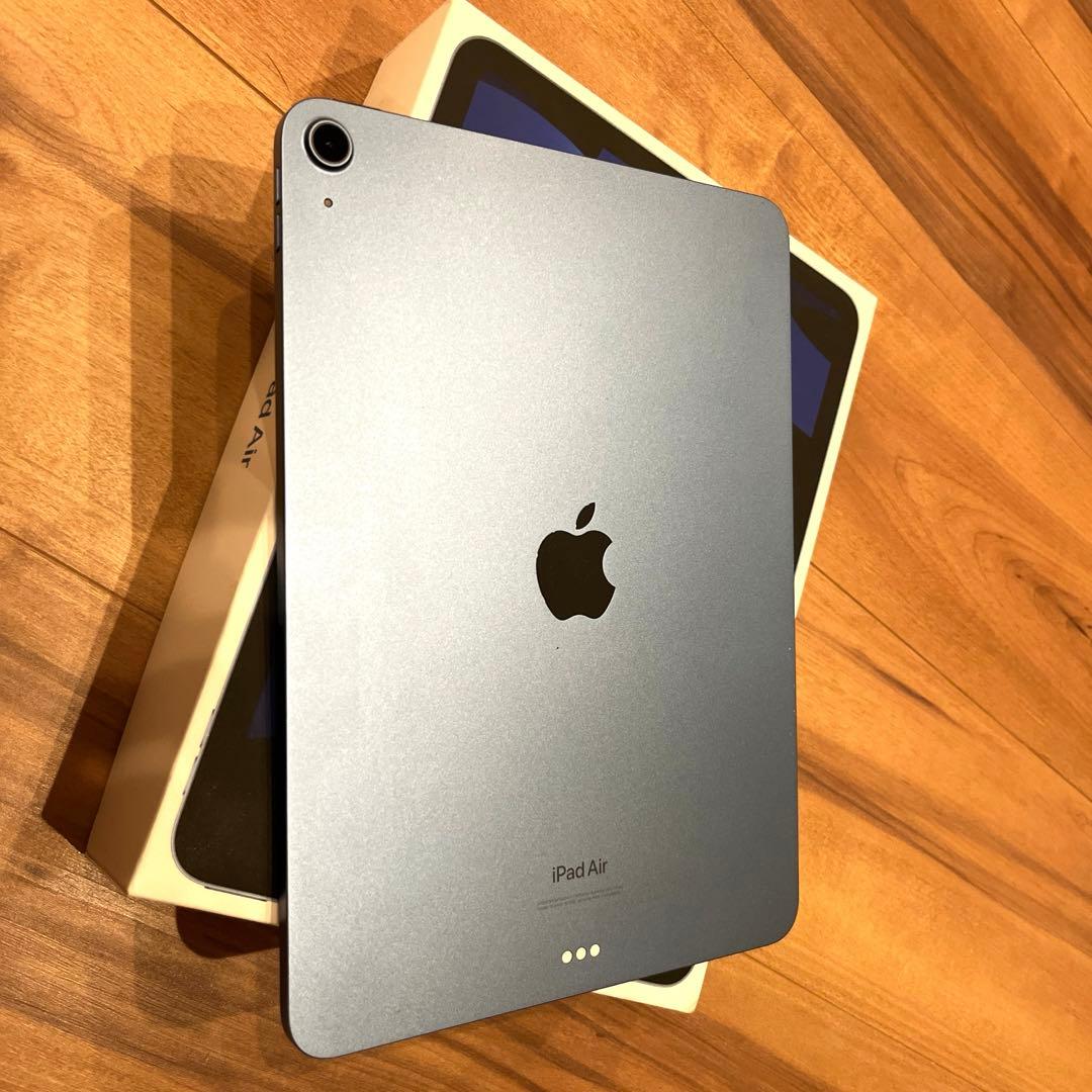 iPad Air（第5世代）64GBブルー