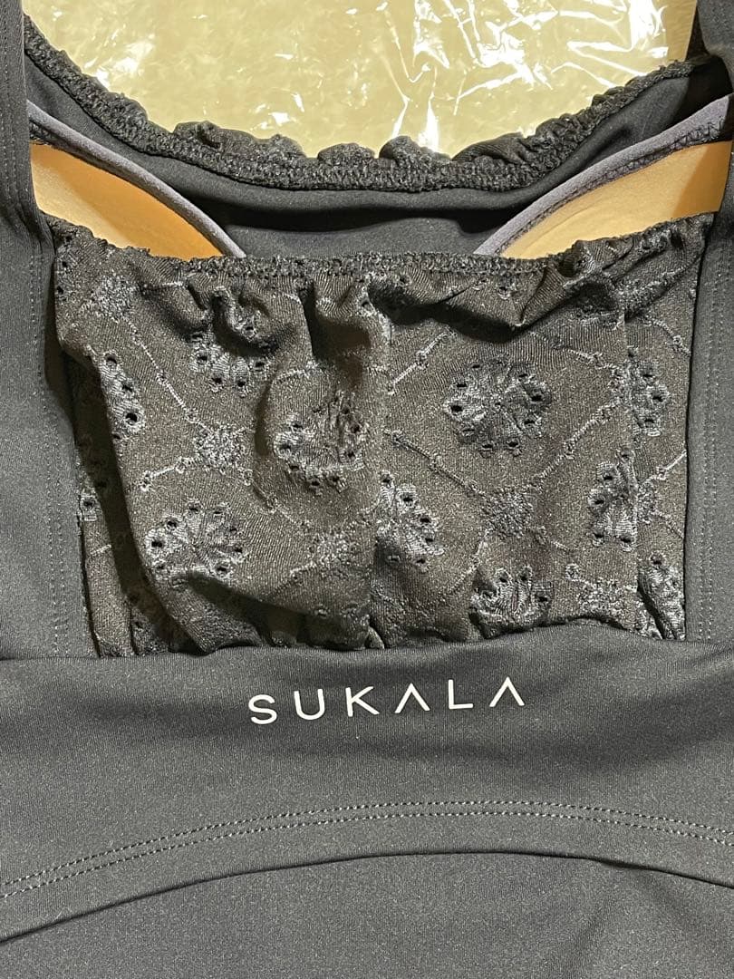【サイズ完売品】【新品未使用】SUKALA フラワーレースブラトップ　黒　M