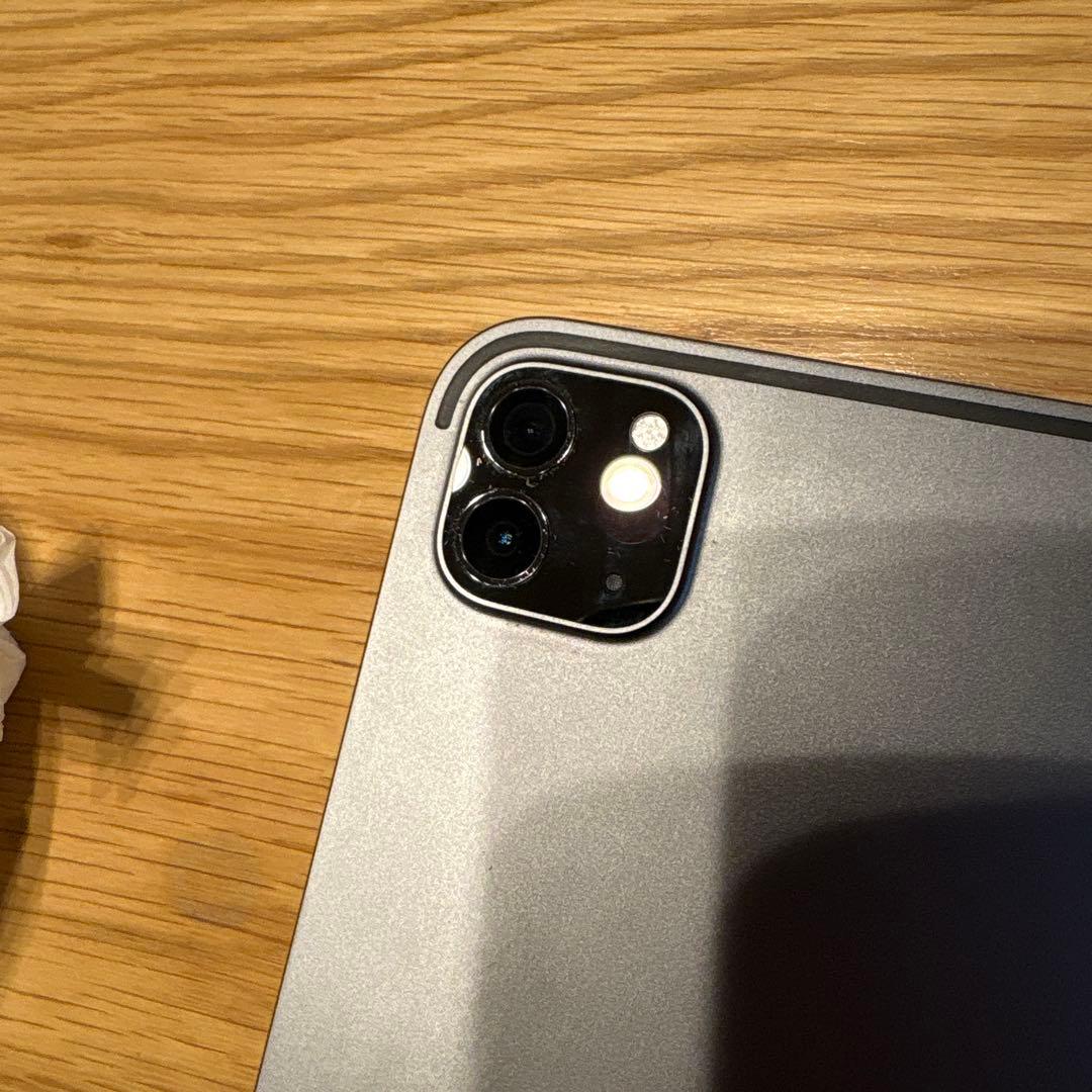 セール iPad Pro 12.9 第5世代 128GB M1 バッテリー84%