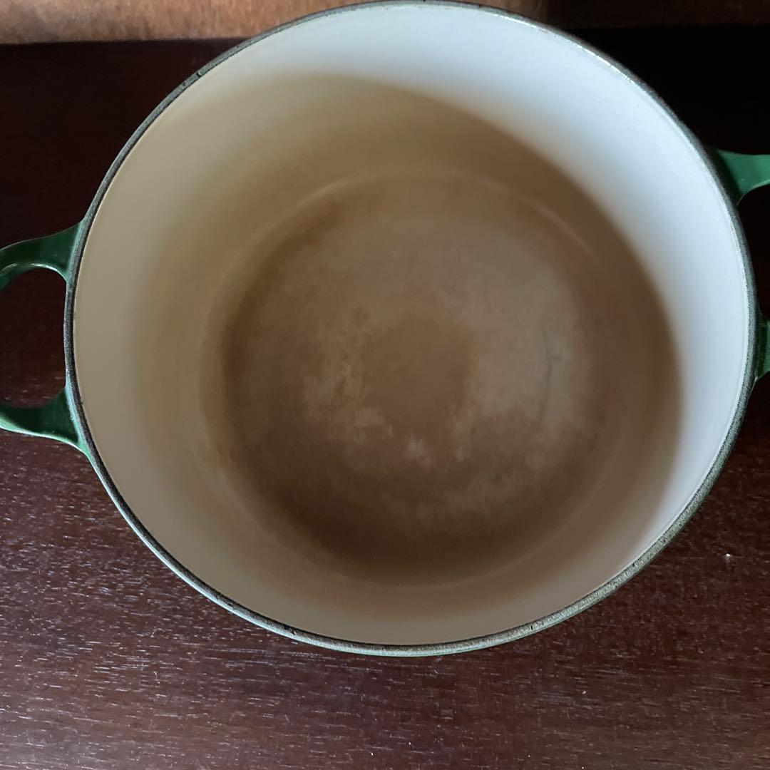 LE CREUSET ル・クルーゼ　ココット・ロンド 22cmグリーン