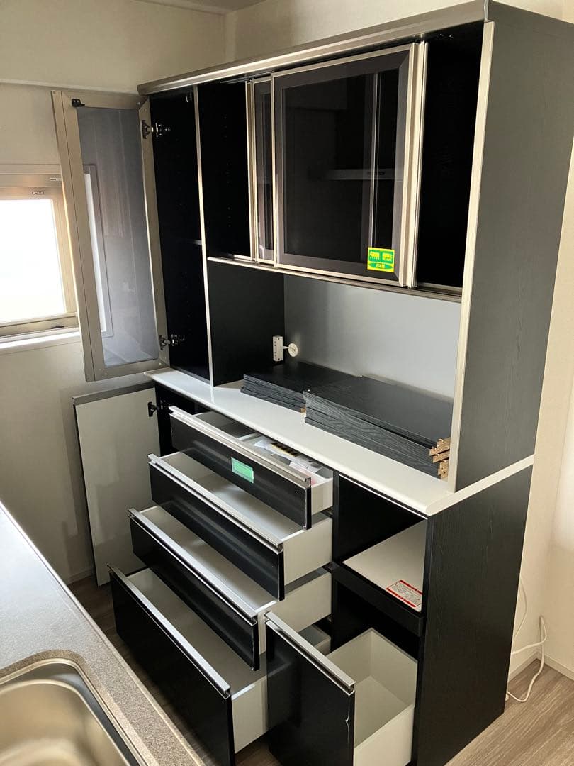 新品　ブラック　キッチン収納　食器棚　黒　150cm幅